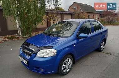 Седан Chevrolet Aveo 2006 в Лубнах