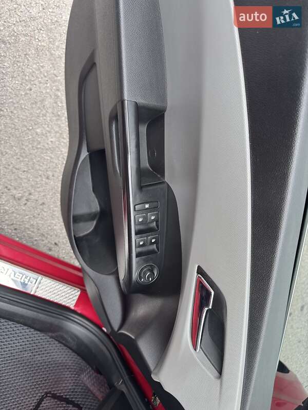 Седан Chevrolet Aveo 2014 в Полтаве