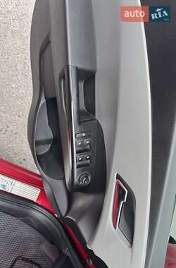 Седан Chevrolet Aveo 2014 в  фото 12 Седан Chevrolet Aveo 2014 в