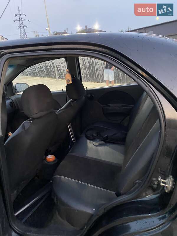 Седан Chevrolet Aveo 2005 в Сколе