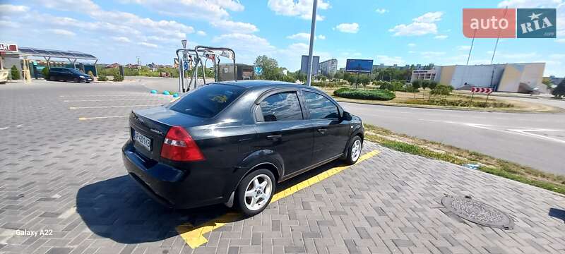 Седан Chevrolet Aveo 2006 в Запорожье