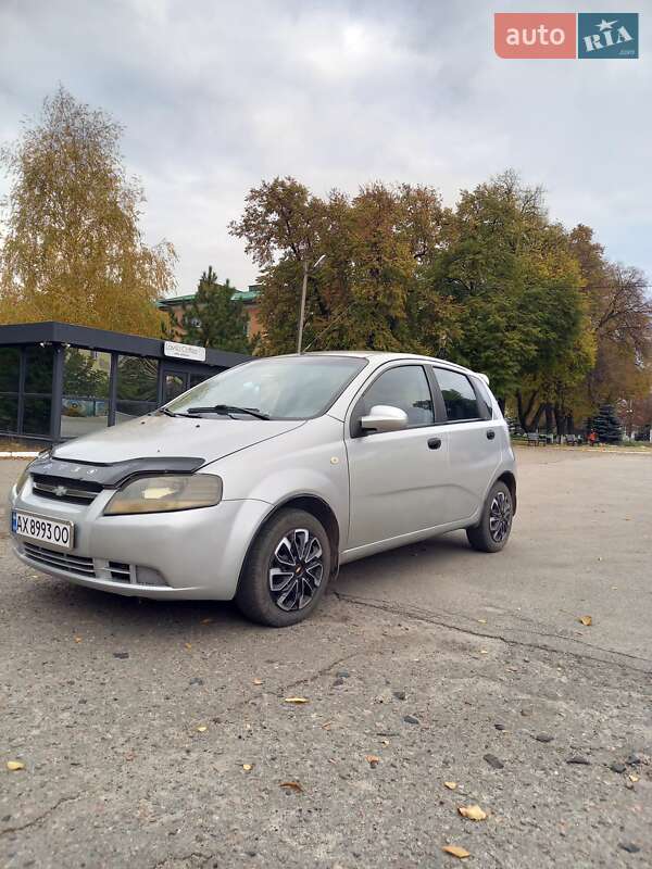 Хэтчбек Chevrolet Aveo 2006 в Карловке фото 7 Хэтчбек Chevrolet Aveo 2006 в Карловке