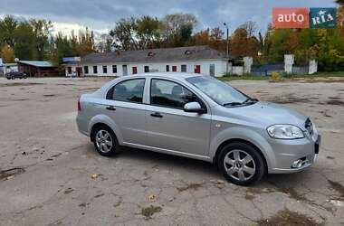 Седан Chevrolet Aveo 2008 в Желтых Водах