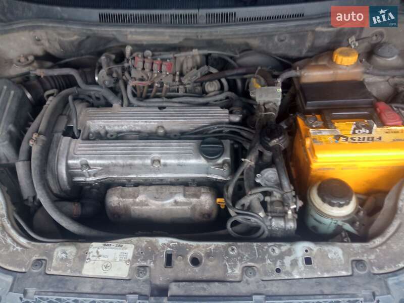 Седан Chevrolet Aveo 2008 в Киеве