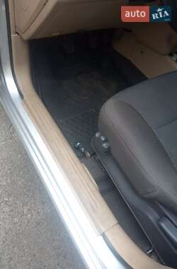 Седан Chevrolet Aveo 2008 в  фото 9 Седан Chevrolet Aveo 2008 в