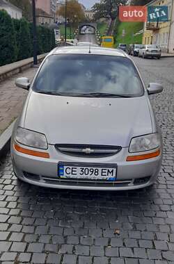 Седан Chevrolet Aveo 2004 в Черновцах