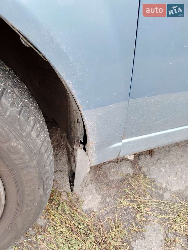 Седан Chevrolet Aveo 2005 в Барышевке