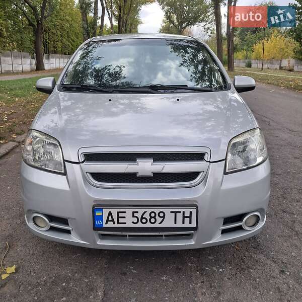 Седан Chevrolet Aveo 2007 в Никополе