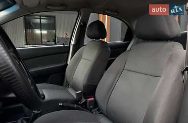 Седан Chevrolet Aveo 2008 в  фото 6 Седан Chevrolet Aveo 2008 в