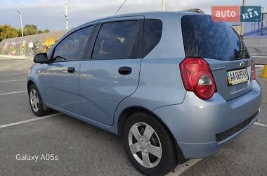 Хетчбек Chevrolet Aveo 2011 в  фото 9 Хетчбек Chevrolet Aveo 2011 в