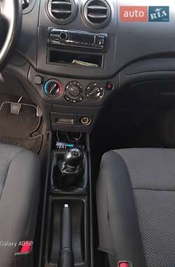 Хетчбек Chevrolet Aveo 2011 в  фото 14 Хетчбек Chevrolet Aveo 2011 в