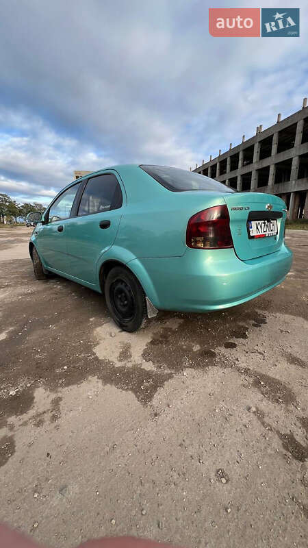 Седан Chevrolet Aveo 2005 в Тернополі