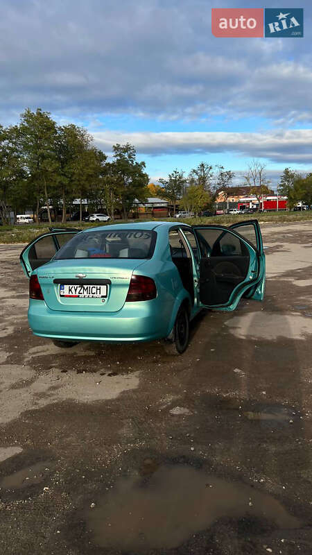 Седан Chevrolet Aveo 2005 в Тернополі