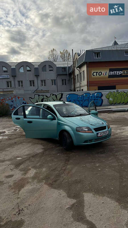 Седан Chevrolet Aveo 2005 в Тернополі
