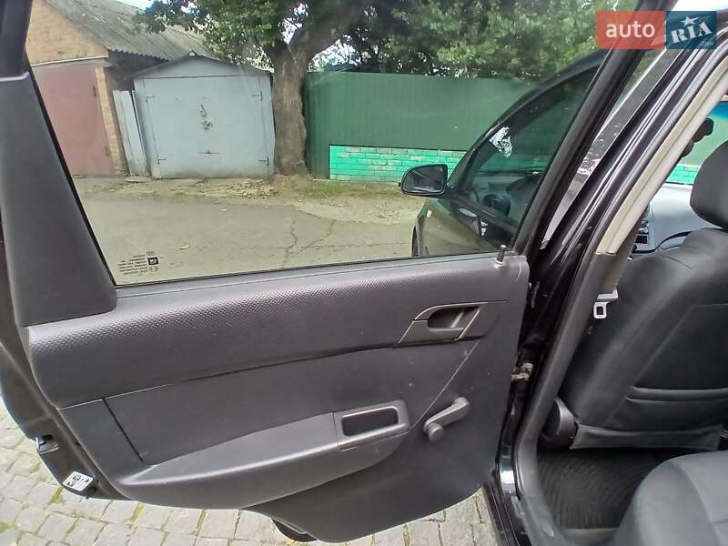 Хэтчбек Chevrolet Aveo 2011 в Черкассах фото 22 Хэтчбек Chevrolet Aveo 2011 в Черкассах