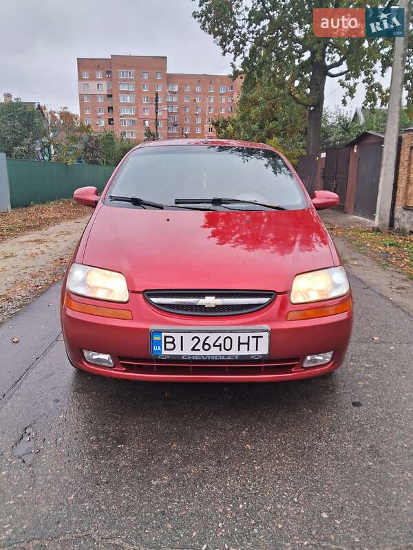 Хэтчбек Chevrolet Aveo 2005 в Полтаве