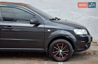 Седан Chevrolet Aveo 2011 в 