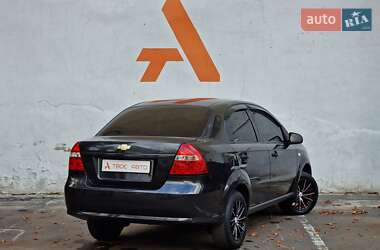 Седан Chevrolet Aveo 2011 в 