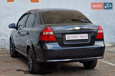 Седан Chevrolet Aveo 2011 в 