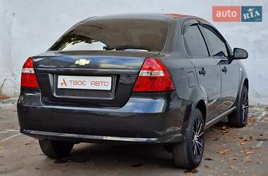 Седан Chevrolet Aveo 2011 в 