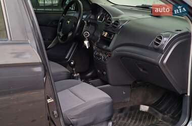 Седан Chevrolet Aveo 2011 в 