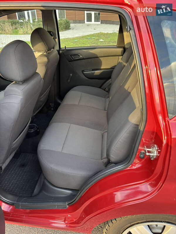 Хэтчбек Chevrolet Aveo 2009 в Николаеве фото 10 Хэтчбек Chevrolet Aveo 2009 в Николаеве