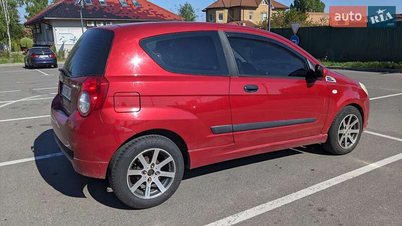 Хетчбек Chevrolet Aveo 2008 в Києві