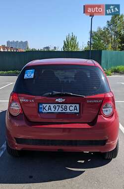 Хэтчбек Chevrolet Aveo 2008 в 