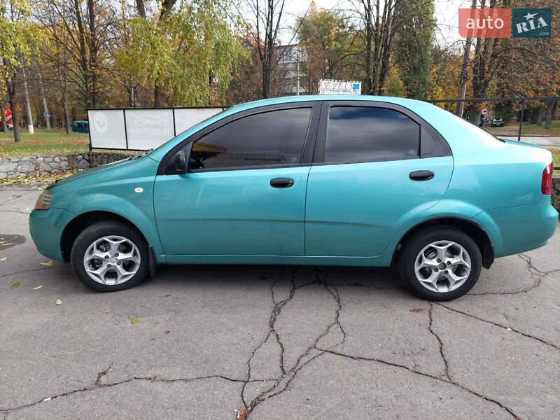 Седан Chevrolet Aveo 2005 в Кременчуге фото 9 Седан Chevrolet Aveo 2005 в Кременчуге