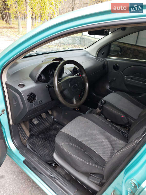 Седан Chevrolet Aveo 2005 в Кременчуге фото 13 Седан Chevrolet Aveo 2005 в Кременчуге