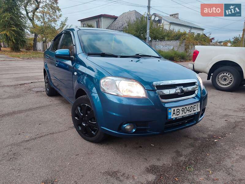 Седан Chevrolet Aveo 2008 в Дніпрі