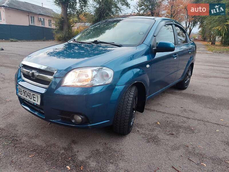Седан Chevrolet Aveo 2008 в Дніпрі