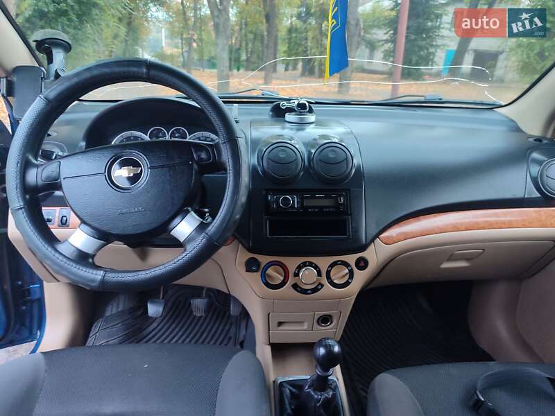 Седан Chevrolet Aveo 2008 в Дніпрі