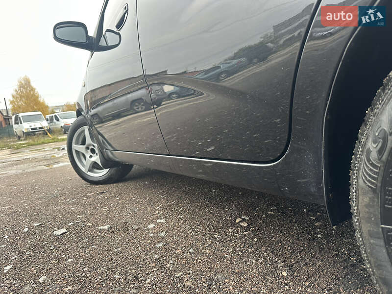 Хэтчбек Chevrolet Aveo 2009 в Нежине