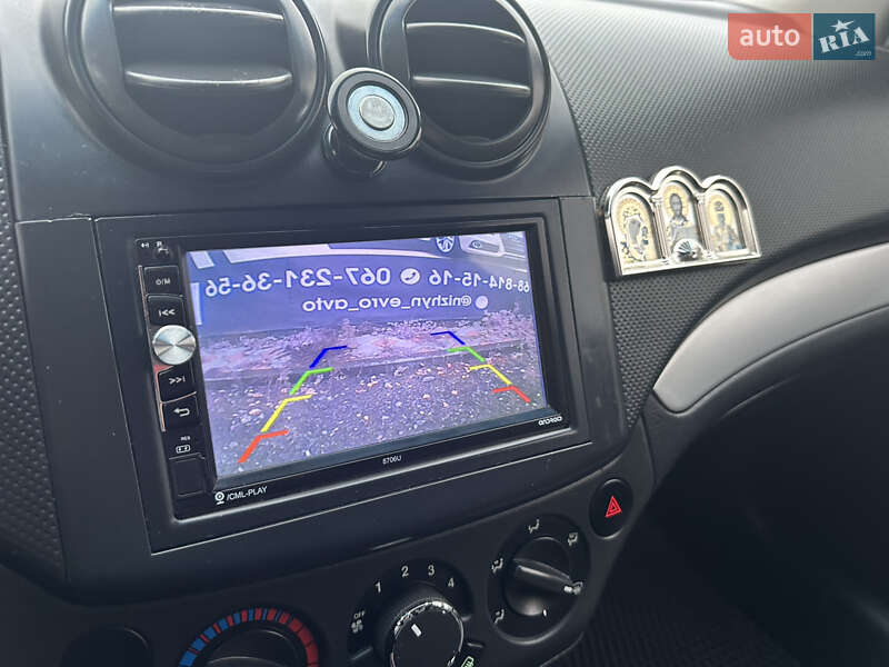 Хэтчбек Chevrolet Aveo 2009 в Нежине