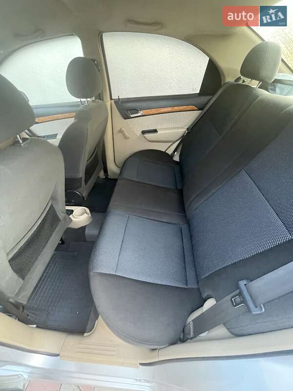 Хетчбек Chevrolet Aveo 2008 в Снятині фото 23 Хетчбек Chevrolet Aveo 2008 в Снятині