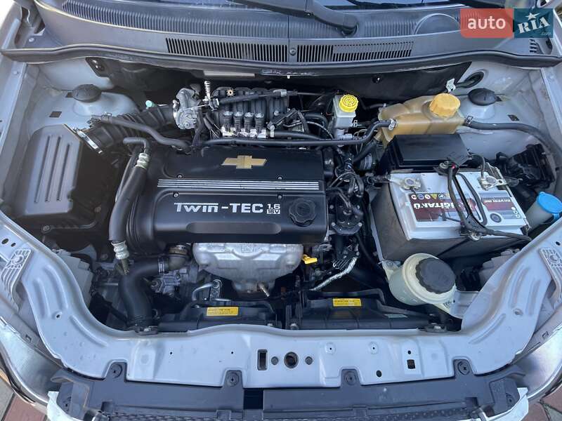 Хетчбек Chevrolet Aveo 2008 в Снятині фото 16 Хетчбек Chevrolet Aveo 2008 в Снятині