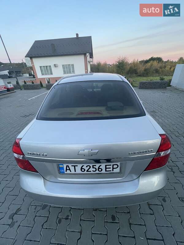 Хетчбек Chevrolet Aveo 2008 в Снятині фото 7 Хетчбек Chevrolet Aveo 2008 в Снятині