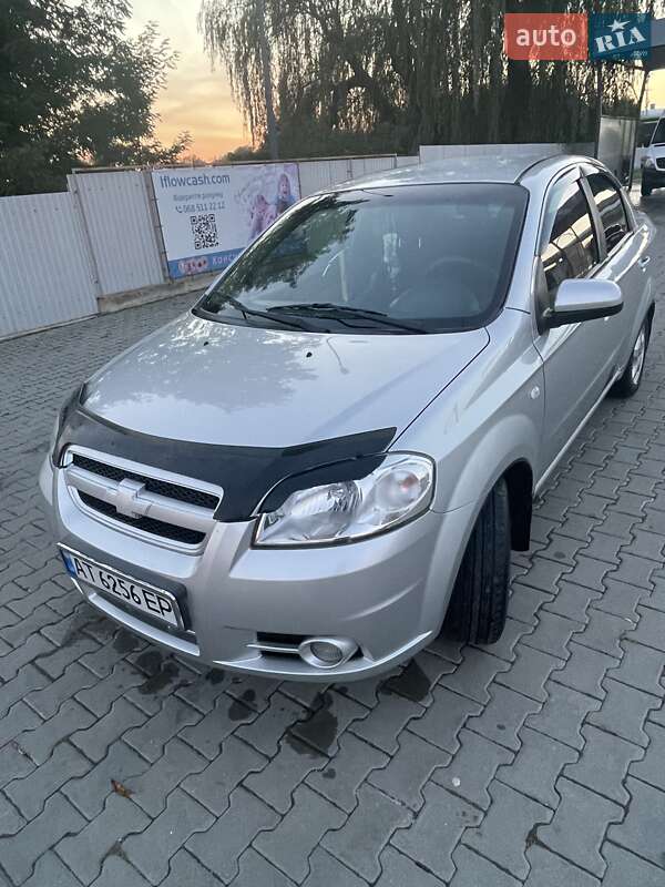 Хетчбек Chevrolet Aveo 2008 в Снятині фото Хетчбек Chevrolet Aveo 2008 в Снятині