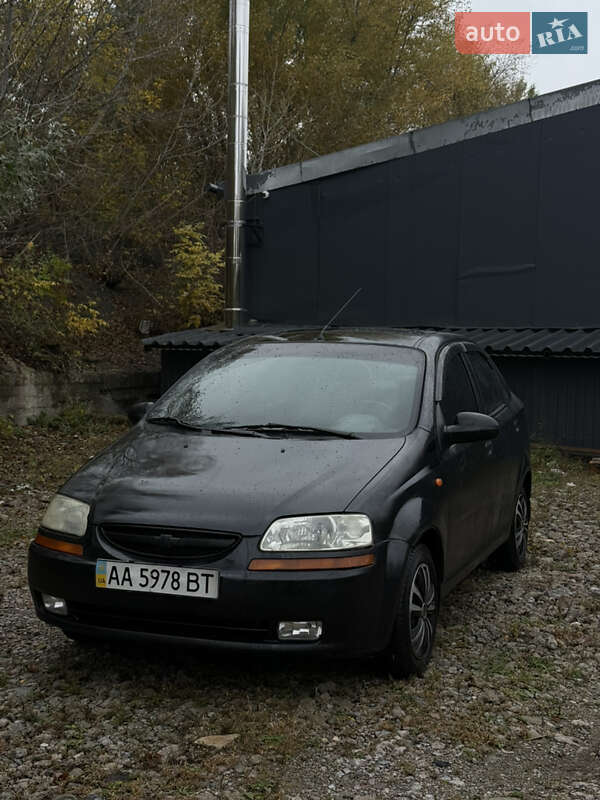 Седан Chevrolet Aveo 2005 в Киеве фото 4 Седан Chevrolet Aveo 2005 в Киеве