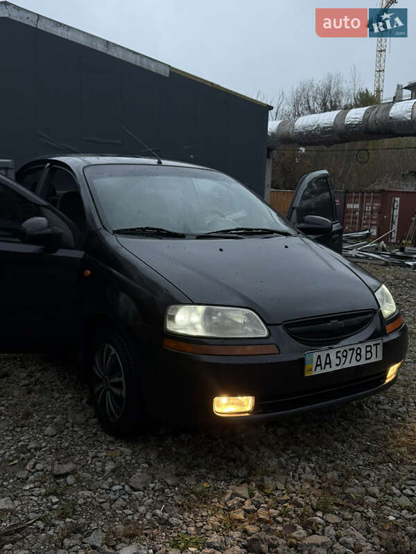 Седан Chevrolet Aveo 2005 в Киеве фото 29 Седан Chevrolet Aveo 2005 в Киеве