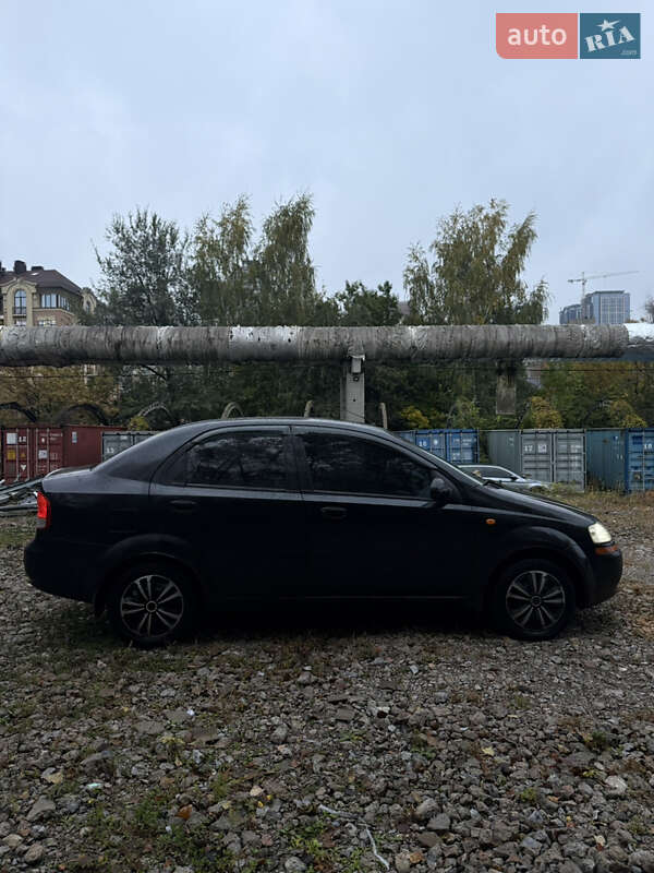 Седан Chevrolet Aveo 2005 в Киеве фото 38 Седан Chevrolet Aveo 2005 в Киеве
