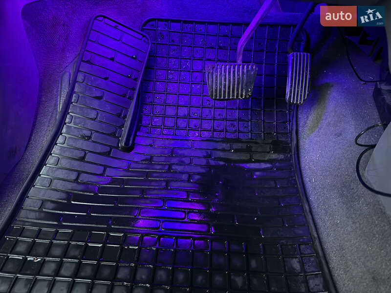 Седан Chevrolet Aveo 2005 в Киеве фото 51 Седан Chevrolet Aveo 2005 в Киеве