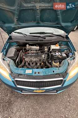 Хетчбек Chevrolet Aveo 2008 в  фото 35 Хетчбек Chevrolet Aveo 2008 в