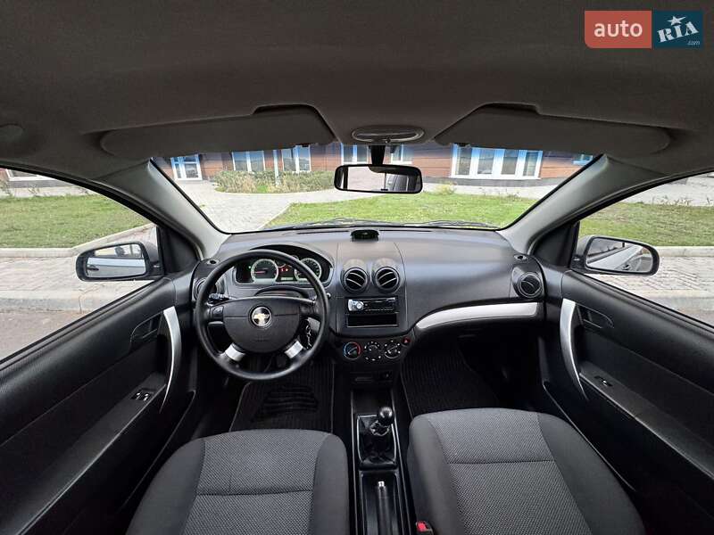 Седан Chevrolet Aveo 2007 в Миколаєві