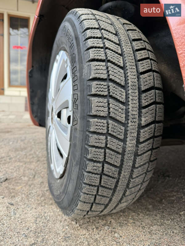 Седан Chevrolet Aveo 2005 в Николаеве фото 9 Седан Chevrolet Aveo 2005 в Николаеве