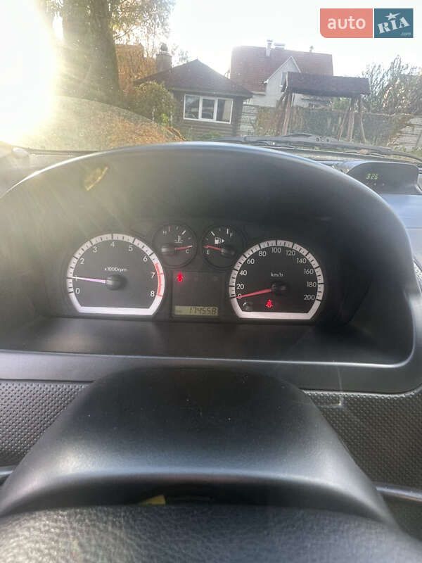 Седан Chevrolet Aveo 2008 в Житомирі