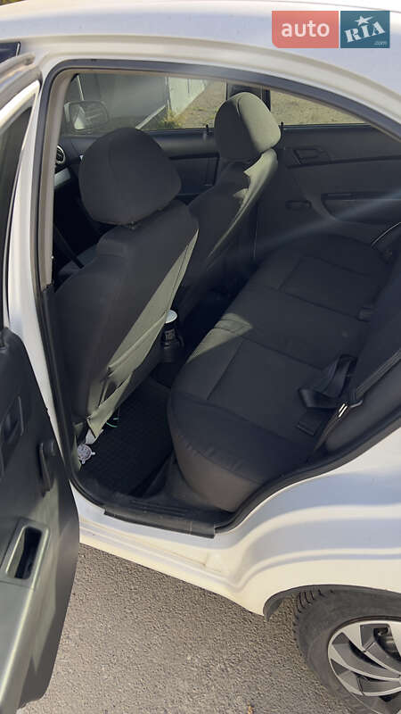 Седан Chevrolet Aveo 2006 в Одессе фото 13 Седан Chevrolet Aveo 2006 в Одессе