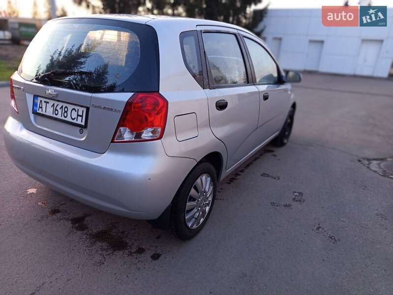 Хэтчбек Chevrolet Aveo 2006 в Коломые