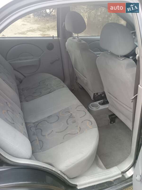 Седан Chevrolet Aveo 2005 в Павлограде фото 7 Седан Chevrolet Aveo 2005 в Павлограде